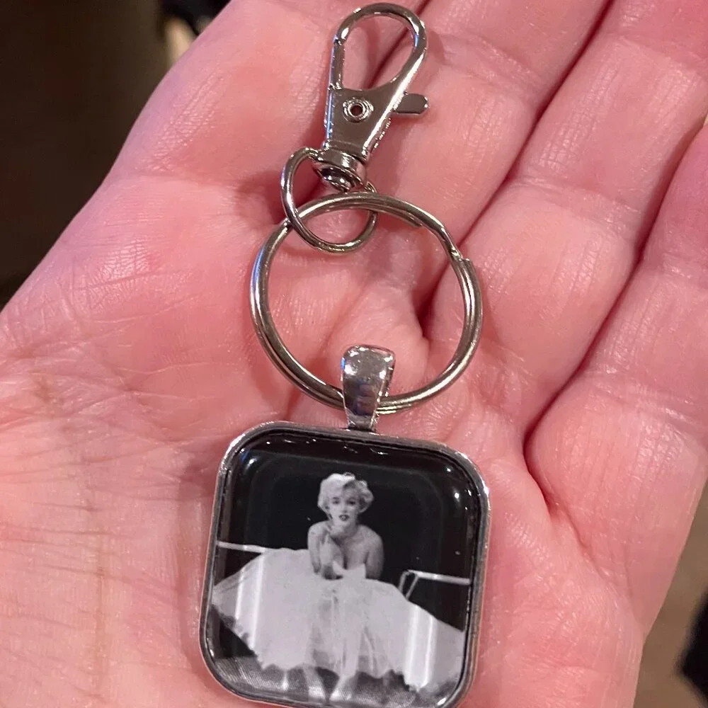 2/$12, 4/$20 Marilyn Monroe Tutu Keychain